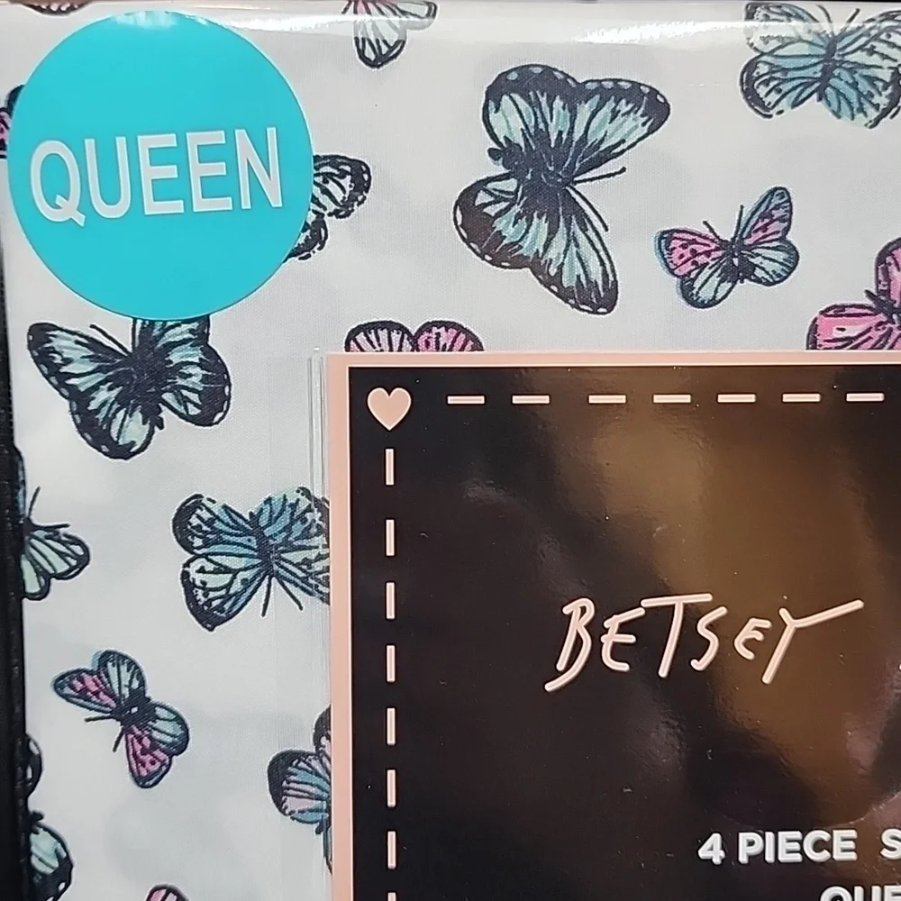 Betsey Johnson Butterfly Delight Blue Queen 4 Piece Super Soft Sheet Set New